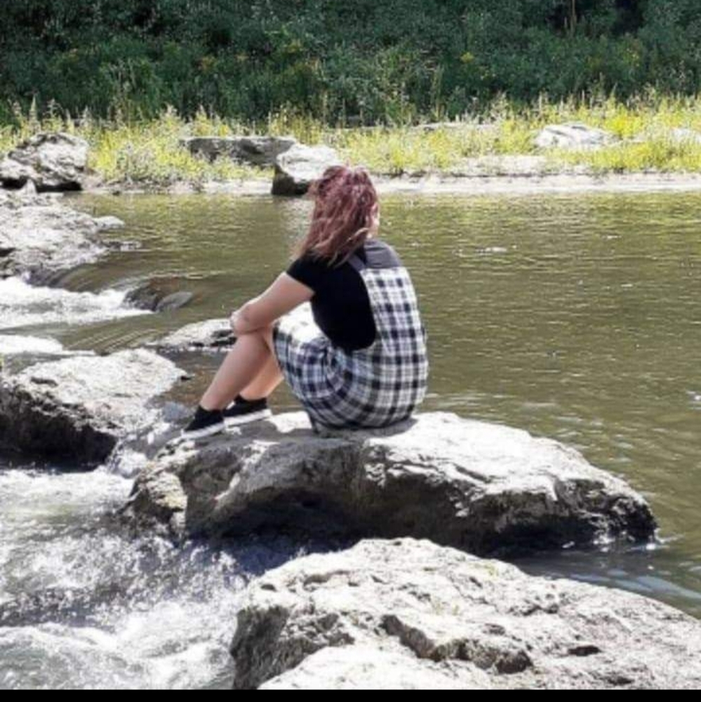 Meet your Posher, Clover